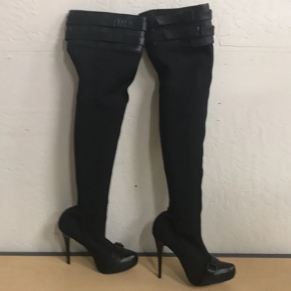 Report Signature Winston Thigh High Boots